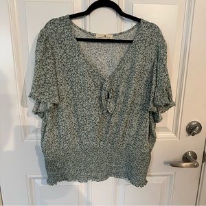 Flowy floral blouse